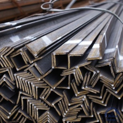 Уголок стальной равнополочный 30х30х4 мм С235 ГОСТ 8509-93 купить в Актобе