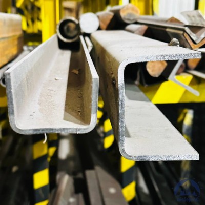 Нержавеющий швеллер 80х40х5 мм AISI 304 ГОСТ 8240-97 купить в Актобе