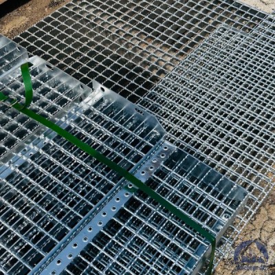 Решетчатый настил 1000х1000 мм 33 11 ГОСТ 27772-2015 купить в Актобе