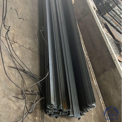 Уголок стальной равнополочный 200х200х25 мм С345 ГОСТ 8509-93 купить в Актобе