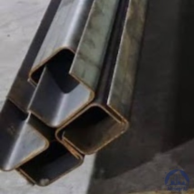 Швеллер гнутый 100х100х10 мм 3сп / 3пс ГОСТ 8278-83 купить в Актобе