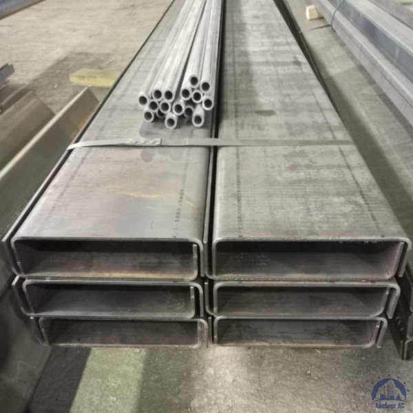 Швеллер гнутый 380х65х6 мм ст. 09Г2С ГОСТ 8278-83