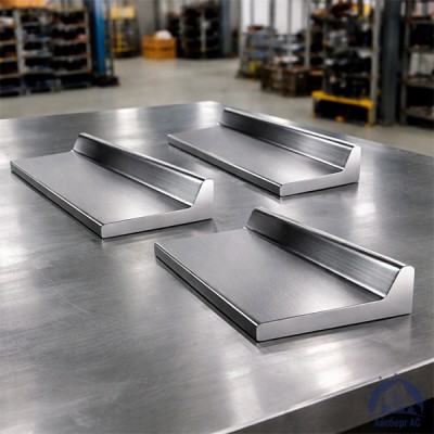 Алюминиевый полособульб 100х40х2,5 мм ст. 1561 ПК4320 купить в Актобе