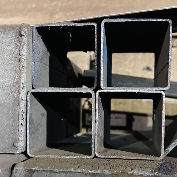 Профильная труба 160х160х8 мм сталь 10 ГОСТ 8639-82